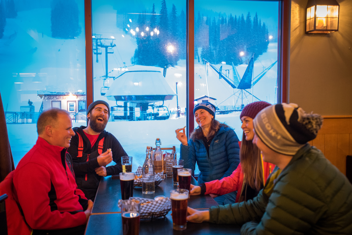 De beste restaurants in Sun Peaks, skigebied in Canada