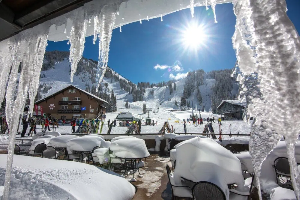 Met de Mountain Collective Pass kun je ook skien in Alta, Amerika