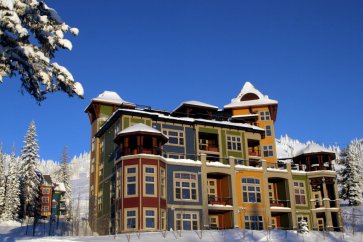 Silver Star - Snowbird Lodge exterior