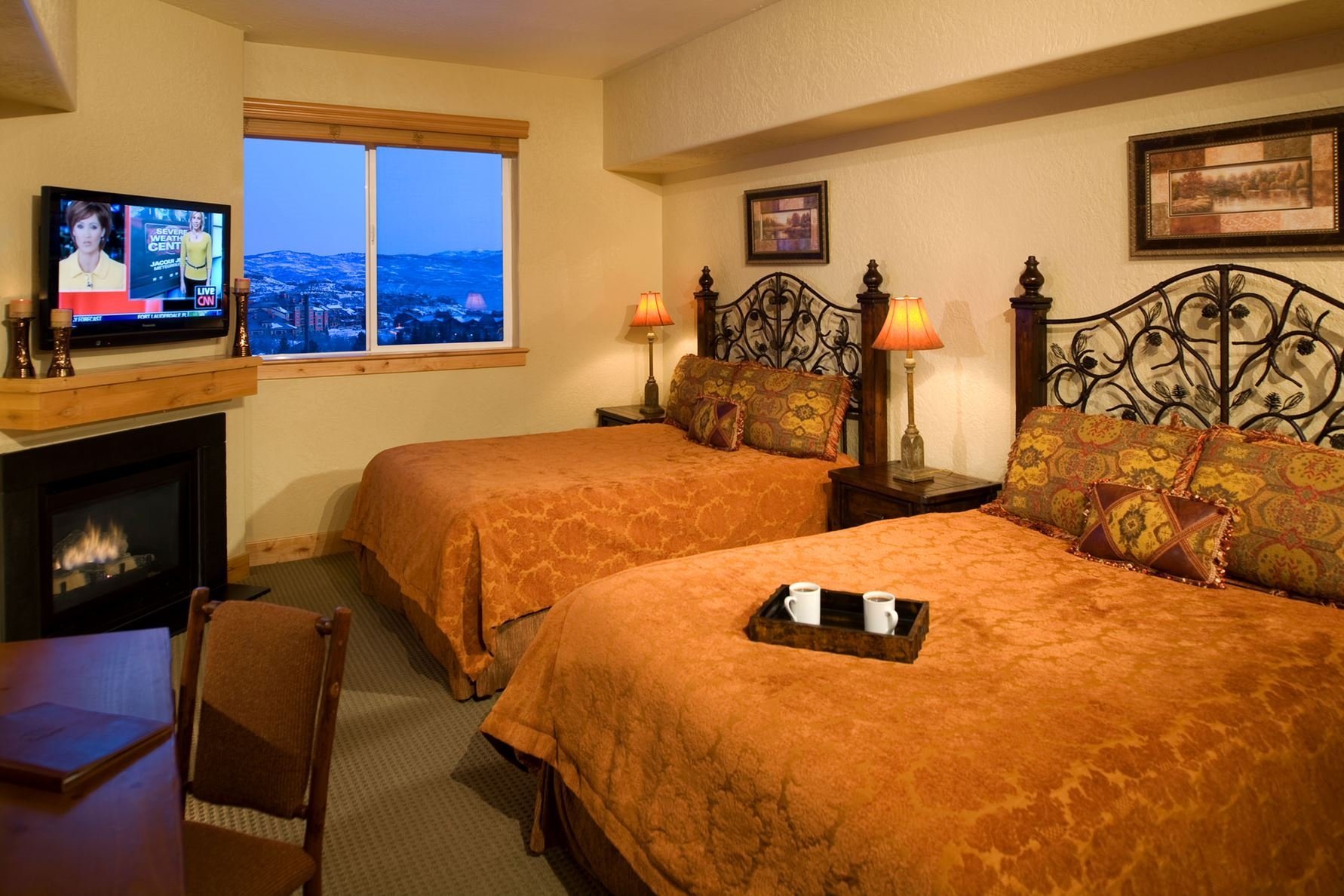 Park City - Silverado lodge hotel room 2 queens