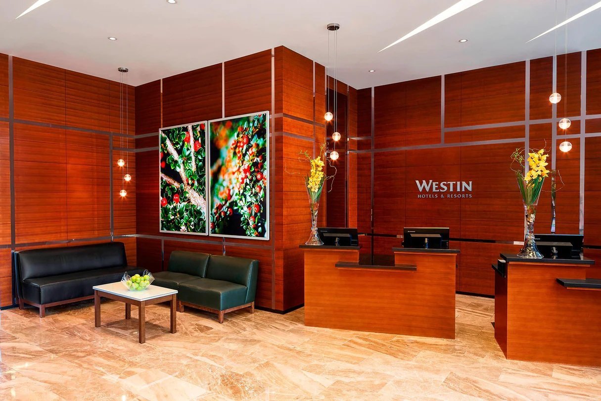 Vancouver - Westin wall centre vancouver airport lobby
