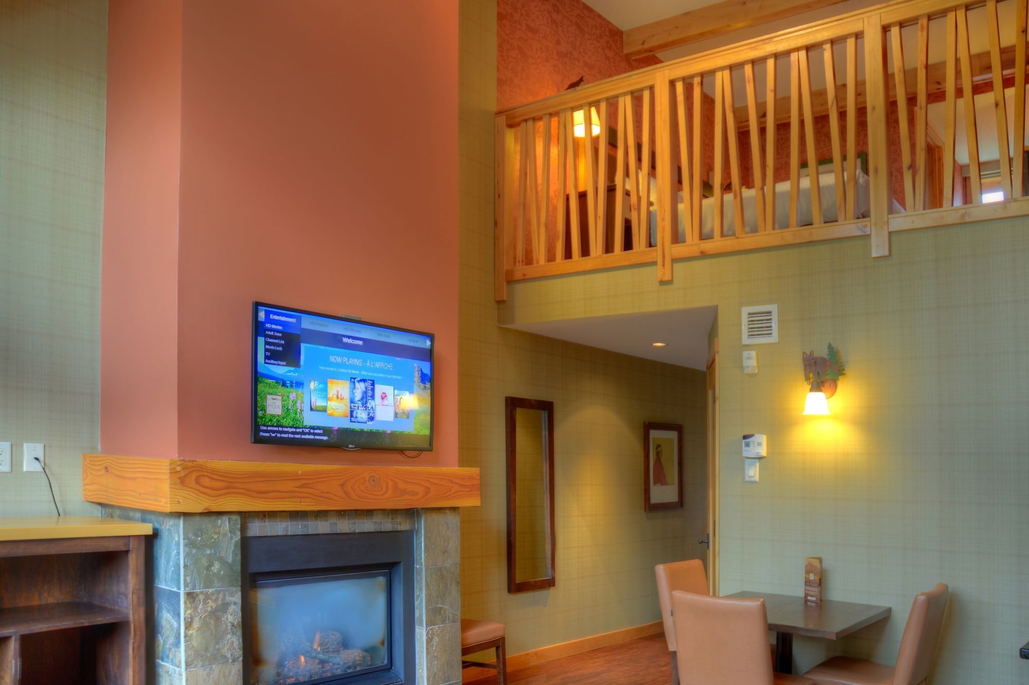 Banff - Fox hotel & suites premium loft suite