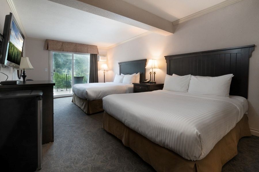Nelson - Prestige Inn - standard room with 2 queen beds