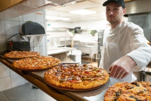 Banff Ptarmigan Inn - the meatball pizzas