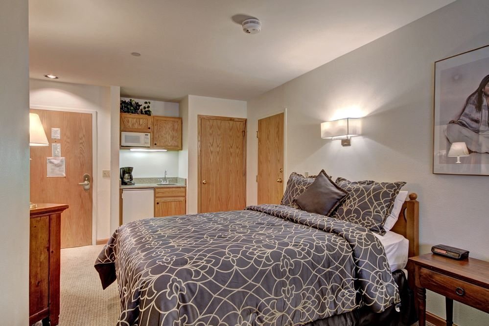 Breckenridge river mountain lodge – two bedroom bedroom 1 bed
