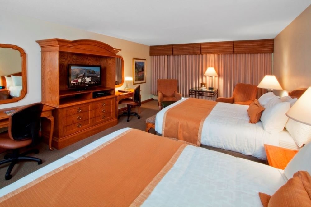 The jasper inn & suites standard room with double beds