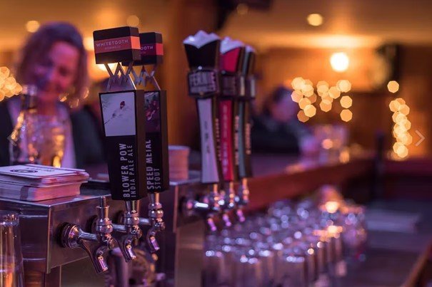 Winston lodge Kicking Horse bistro3.jpg