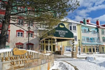 Hilton homewood suites Mont Tremblant exterieur.jpg