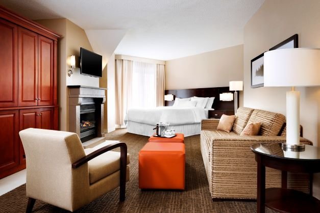 Westin resort & spa tremblant deluxe room with king bed.jpg