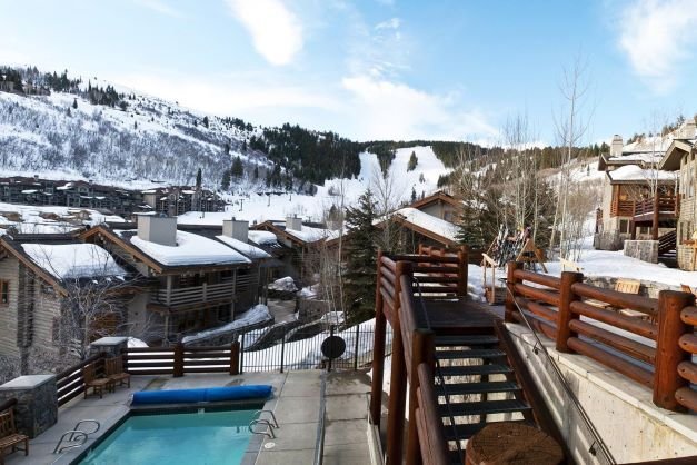 Deer valley - trail's end lodge - pool2 klein.jpg
