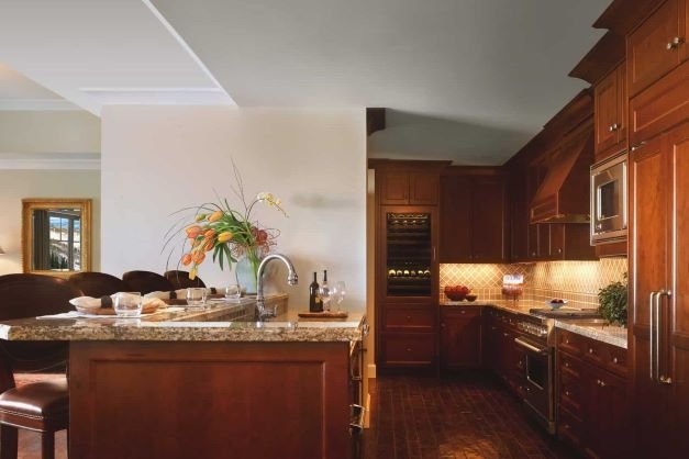 Deer valley - montage - residential kitchen klein.jpg