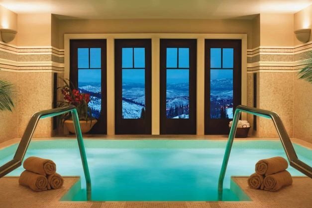 Deer valley - montage - spa jacuzzi klein.jpg