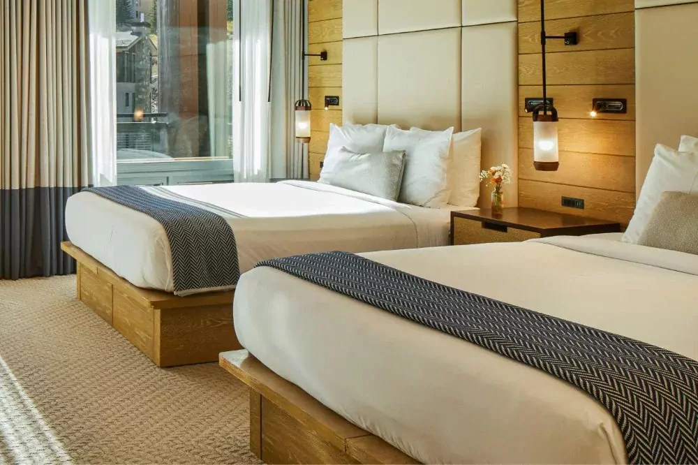 Snowmass - Limelight Hotel Snowmass grand deluxe 2 queens