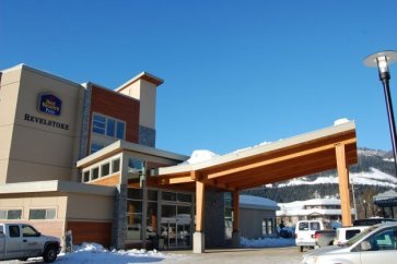 Revelstoke - Best Western plus - exterior klein.jpg