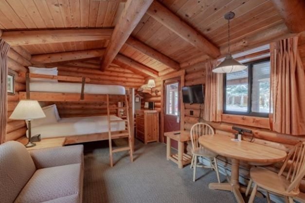 Jackson cowboy village resort double queen bunk cabin