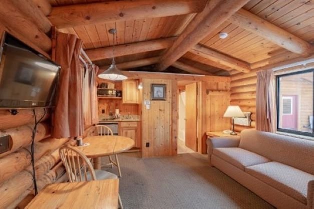 Jackson cowboy village resort double queen bunk cabin living