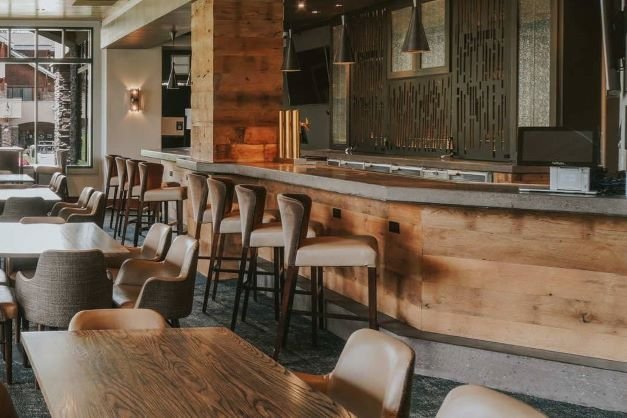 Big sky the summit hotel restaurant carabiner