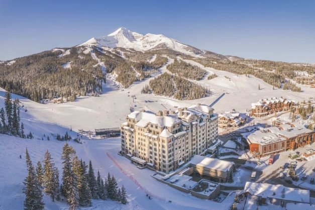 Big sky the summit hotel exterior2