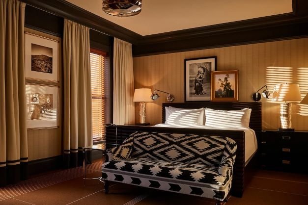 Aspen hotel jerome deluxe king room