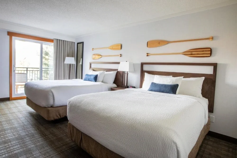 Pyramid lake lodge - pyramid room2