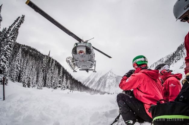 Heliski Selkirk Tangiers Revelstoke