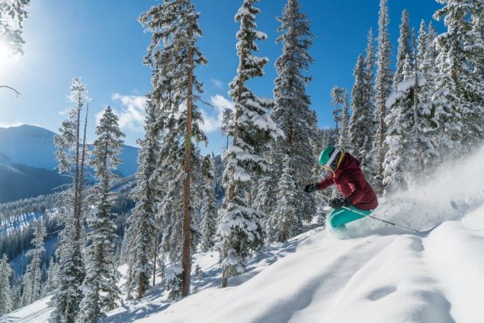 2018-02-16_wp_bluebirdpowder-skiing-cfrey-08873_2048px.jpg 2018-02-16_wp_bluebirdpowder-skiing-cfrey-08873_2048px.jpg