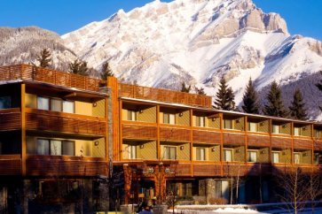 Banff - Banff Aspen Lodge exterior 