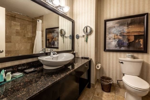 Nelson - Prestige Lakeside Resort - bathroom prestige level king room