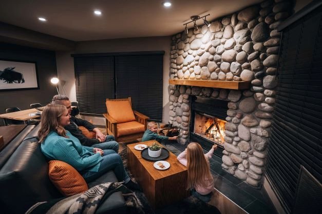 Fireplace Buffalo Mountain Lodge Banff
