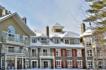 Mont Tremblant - Ermitage du Lac exterieur