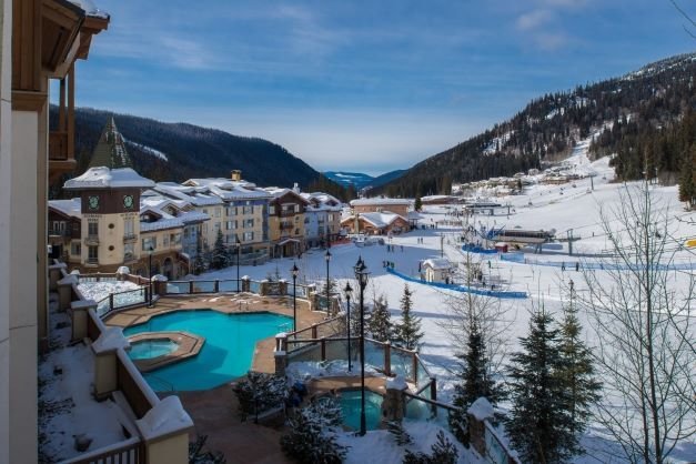 Sun Peaks - Sun Peaks Grand Hotel pool