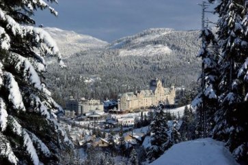 Whistler - Fairmont Chateau Whistler exterior