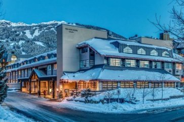 Whistler - Listel Hotel exterior