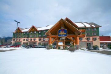 Fernie - Best Western Mountain Plus exterior 