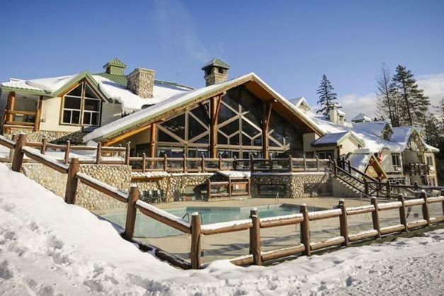 Fernie - Lizard Creek Lodge outdoor pool