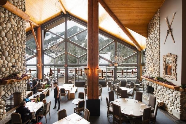 Fernie - Lizard Creek Lodge restaurant