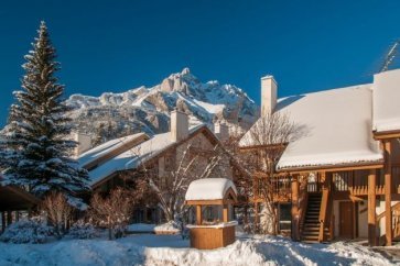 Banff  rocky mountain resort exterior