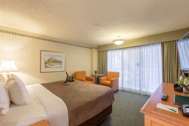 Banff - Park lodge superior room with king bed&sofa.jpeg