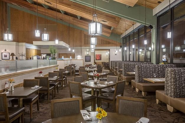 Banff park lodge - restaurant crave mountain grill