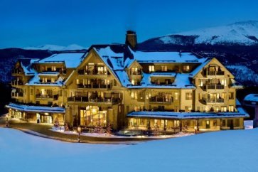 Breckenridge Crystal peak lodge – exterior