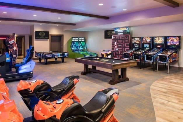 Deer Valley stein eriksen lodge - champions club gameroom