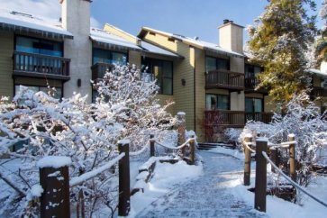 The jasper inn & suites exterior