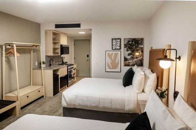 Jasper -Forest park - alpine suites - kitchen suite - 2 queen