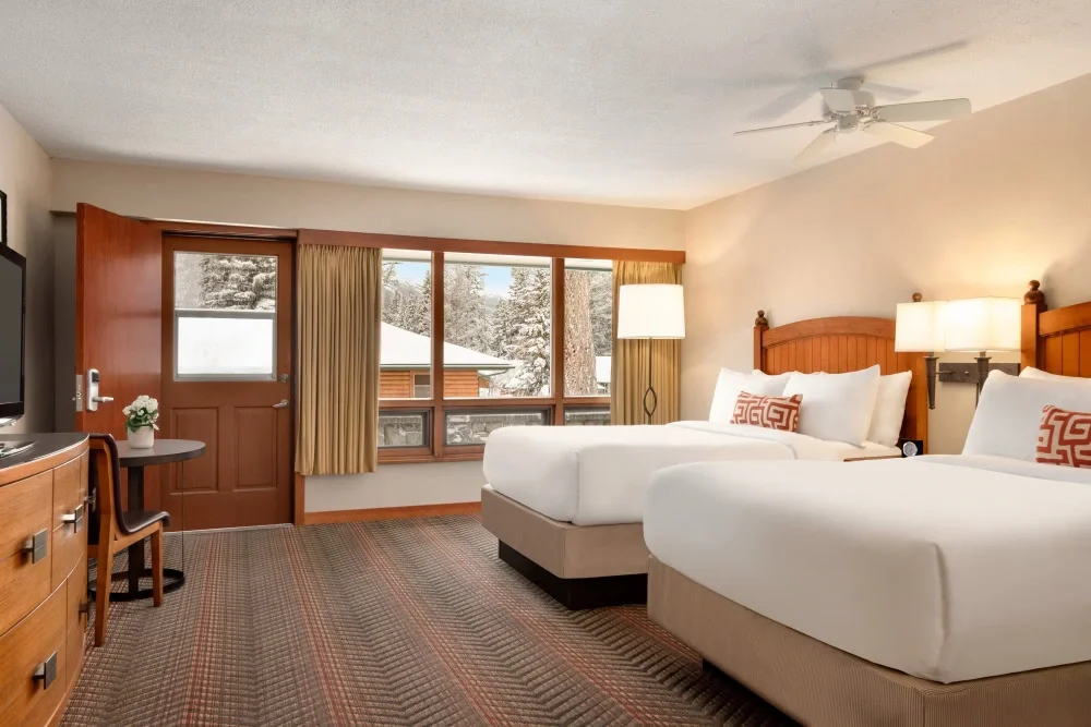 Fairmont Jasper Park Lodge Deluxe Room