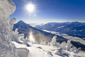 Wintersport in Canada of Amerika, leer de skitermen voor je skivakantie zoals Snowghosts 