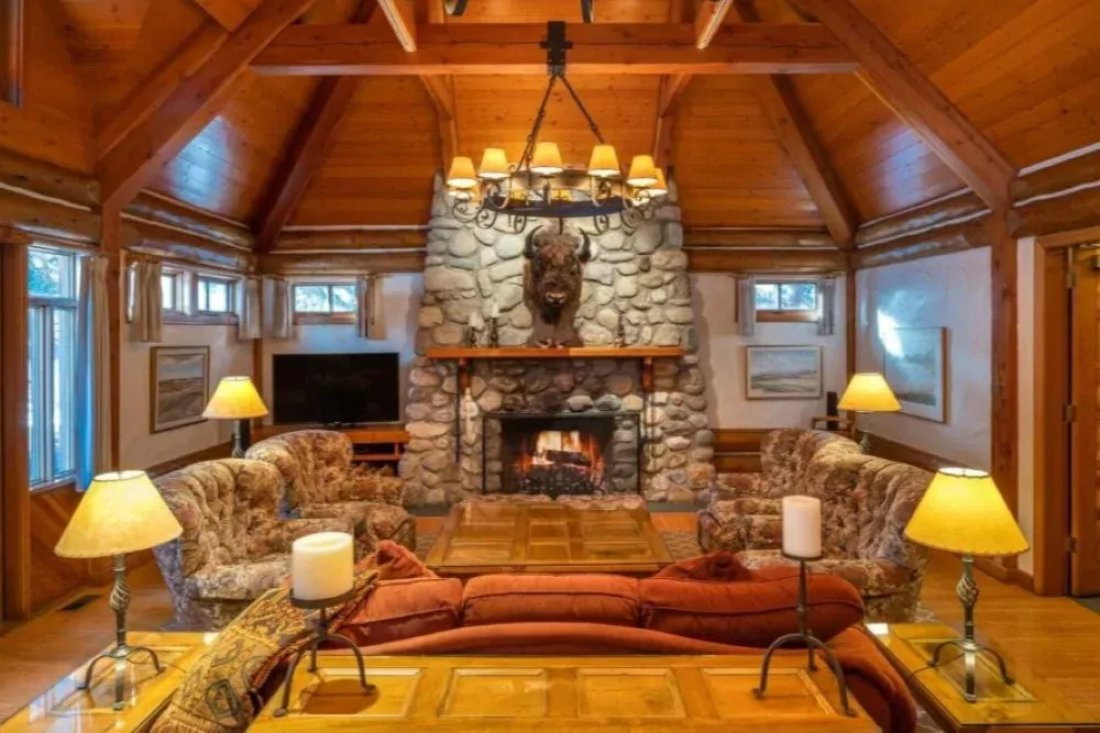 Watson House Lake Louise woonkamer