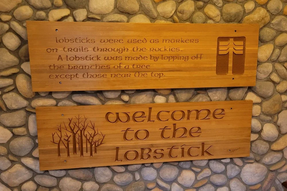 Jasper Lobstick Lodge bord