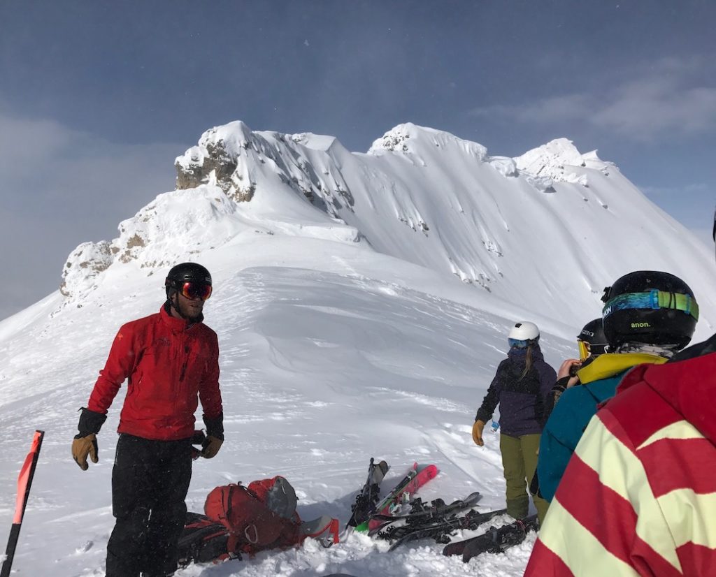 WintersportCanadaAmerika werkt met betrouwbare heliski organisaties