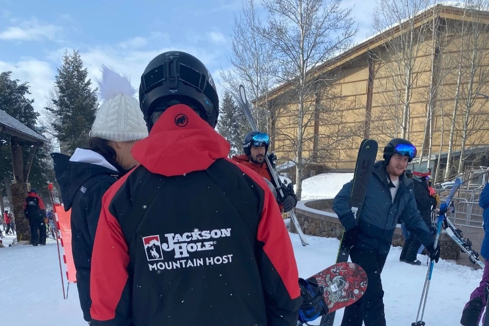 Mountain hosts vind je in veel skigebieden, zo ook in Jackson Hole