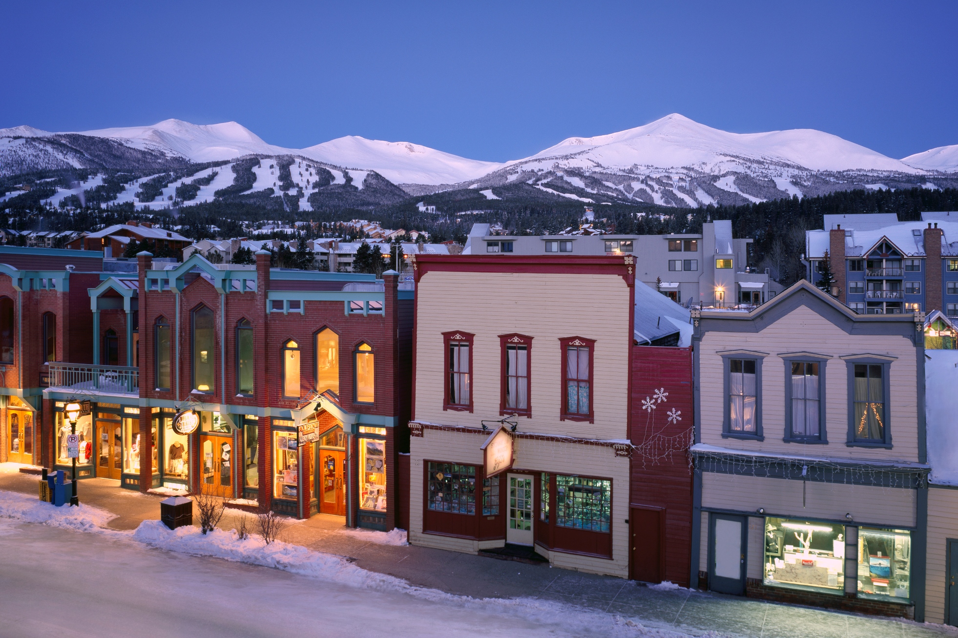 In het skigebied van Breckenridge in Colorado zie je de vele kleuren op de huizen.